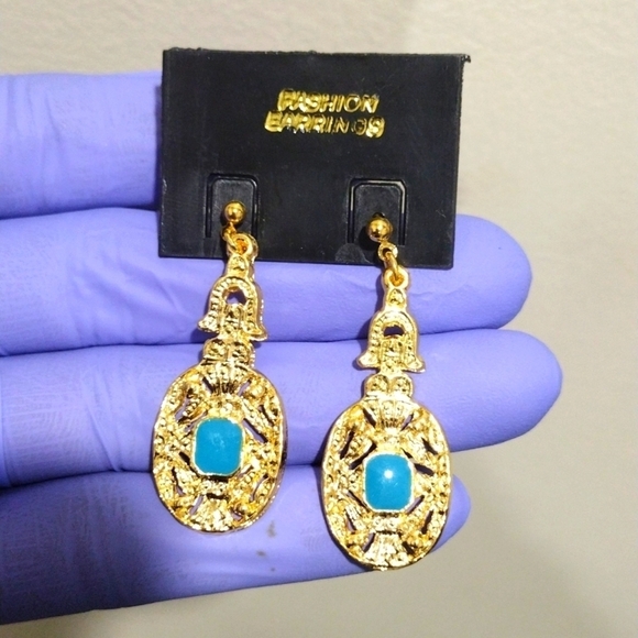 Women's Stylish Gold-tone Filigree Turquoise Color Stone Drop Dangle Earrings - Picture 1 of 5